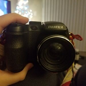 Fujifilm 10.0 Mega Pixels Camera